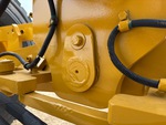 Chassis with Front Axle Oscillating Pin