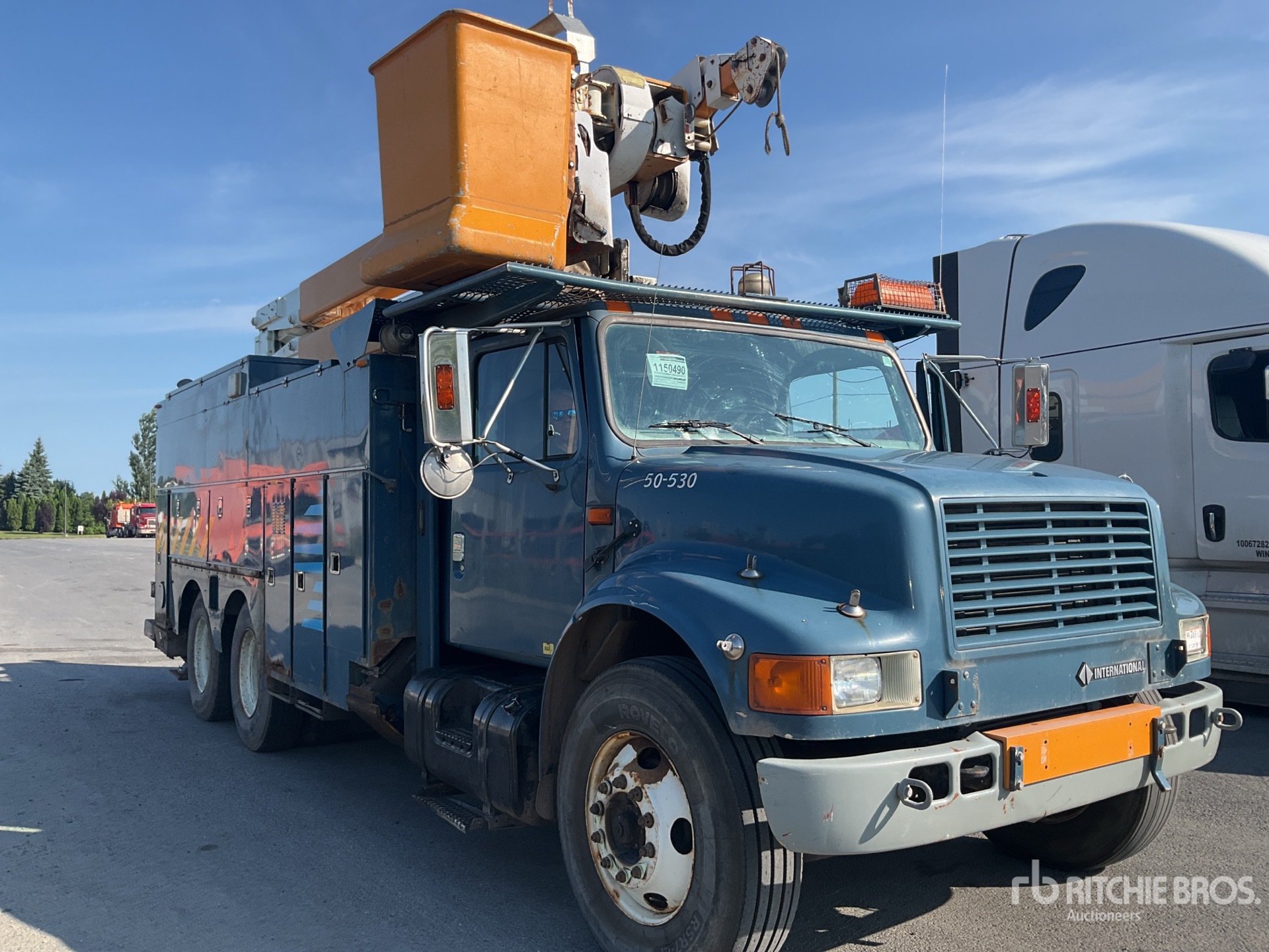 2002 International 4900