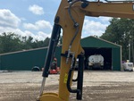 Hydraulics with Auxiliary Hydraulic Plumbing