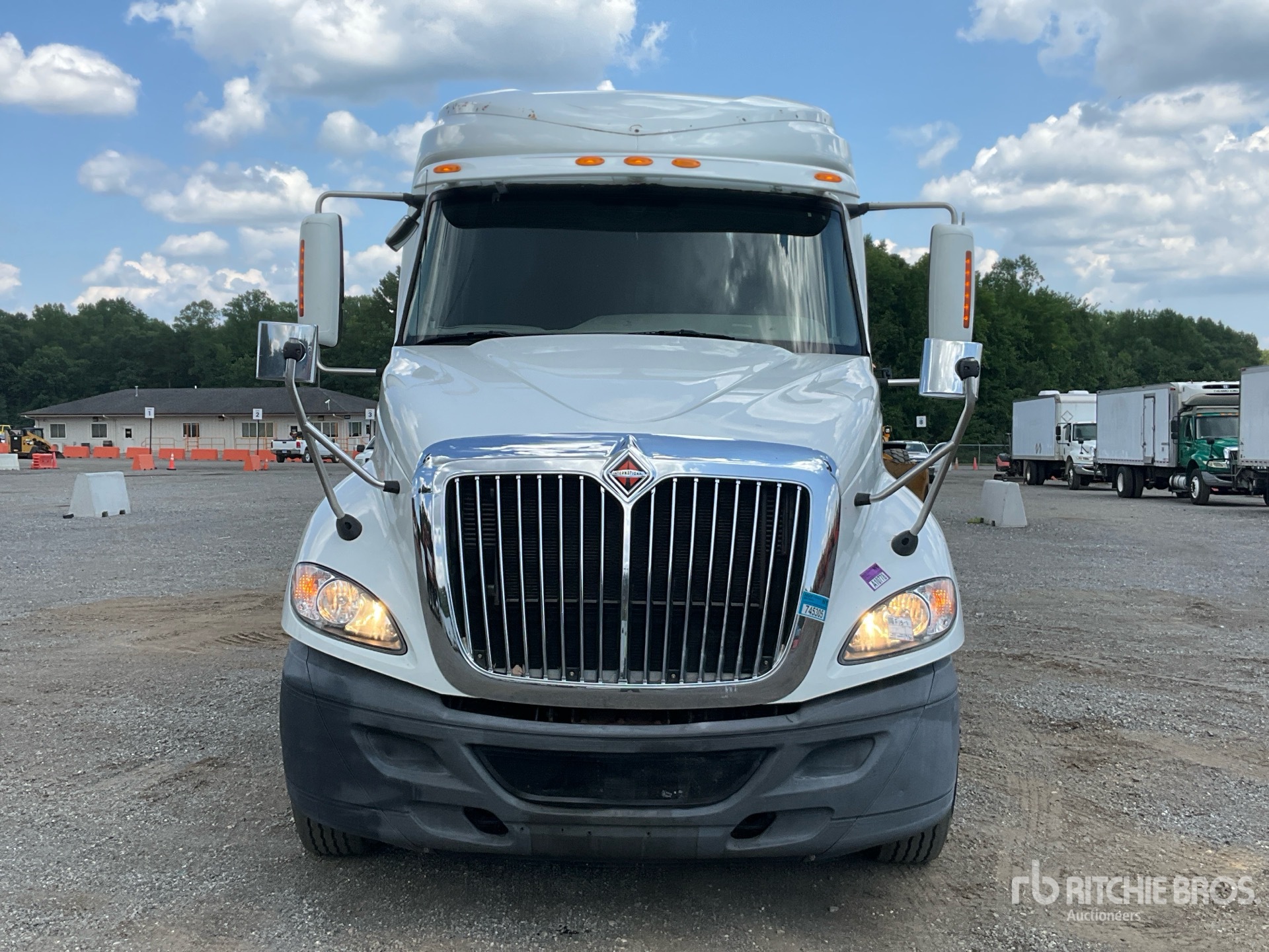 2017 International PROSTAR+ 122