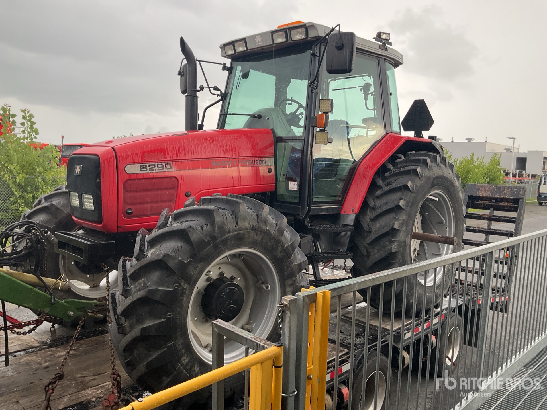 2001 Massey Ferguson MF6290