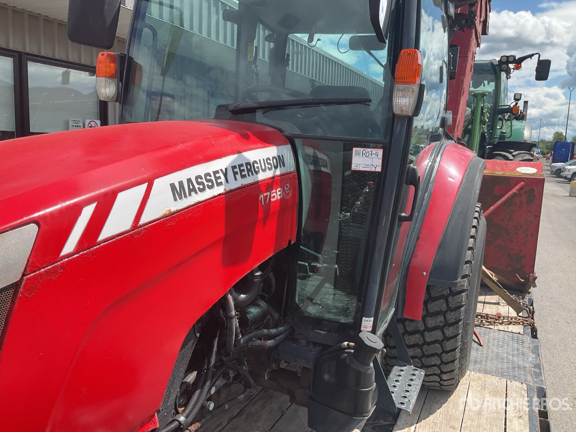 2016 Massey Ferguson 1758H