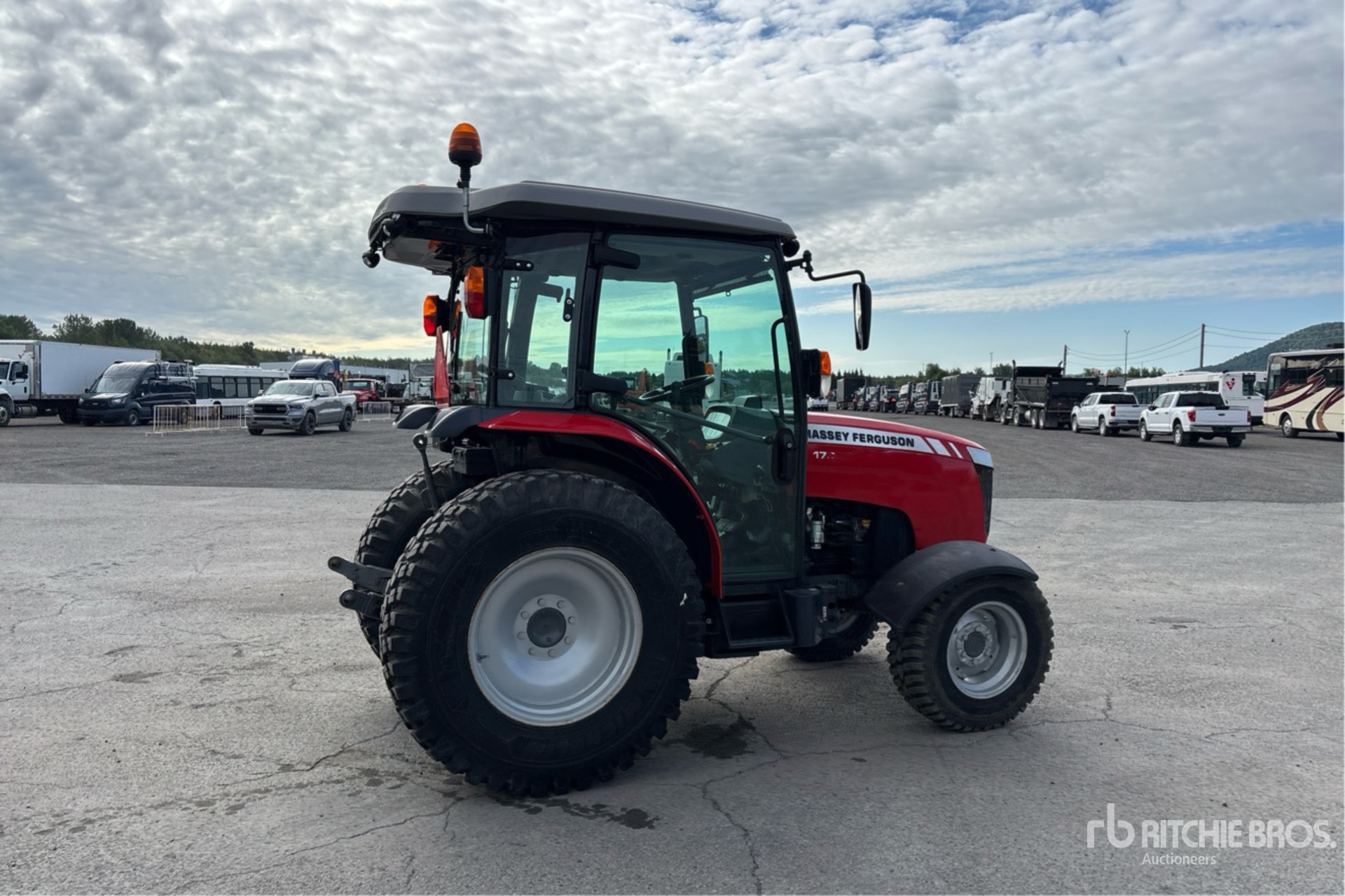 2020 Massey Ferguson MF1760MH