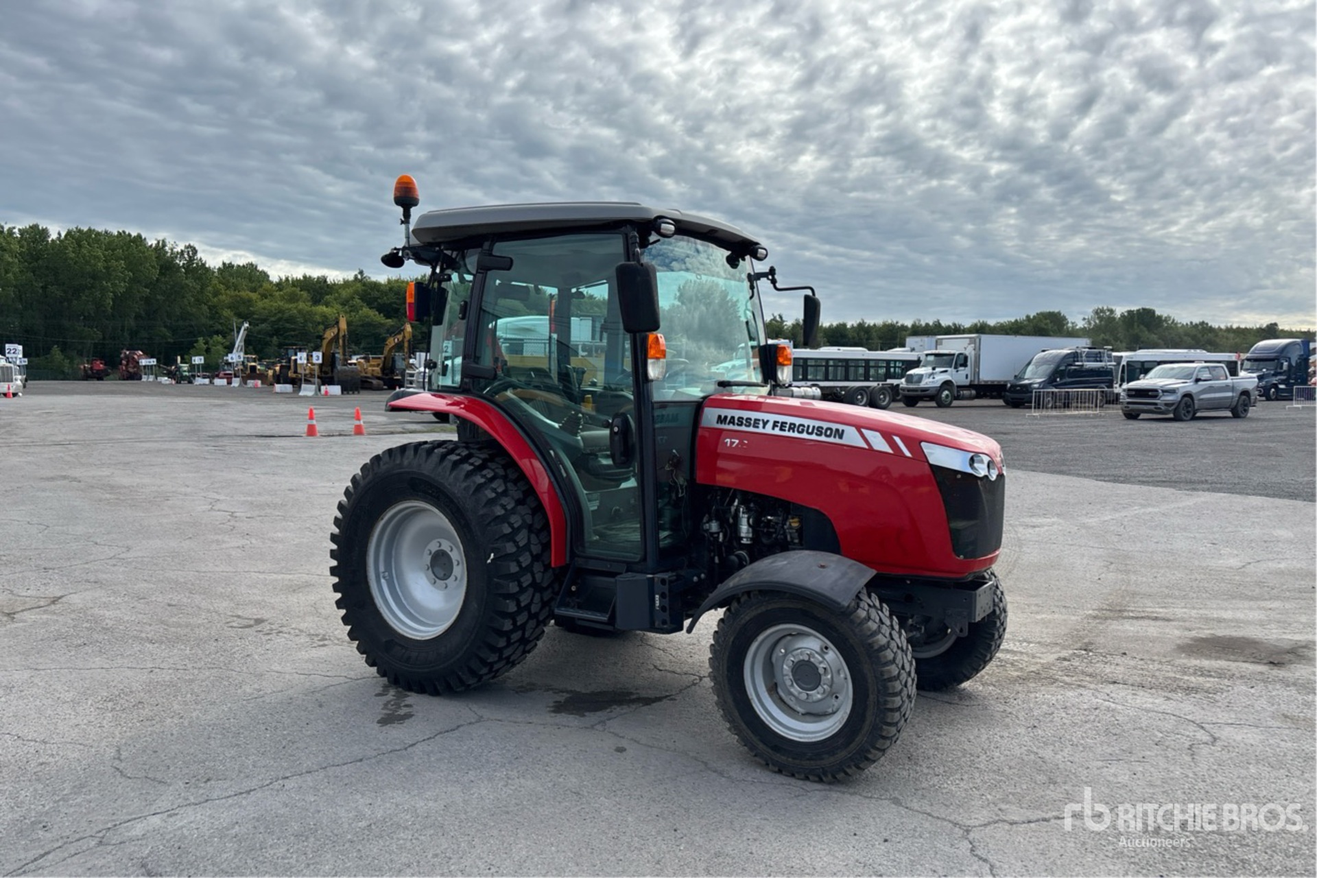 2020 Massey Ferguson MF1760MH
