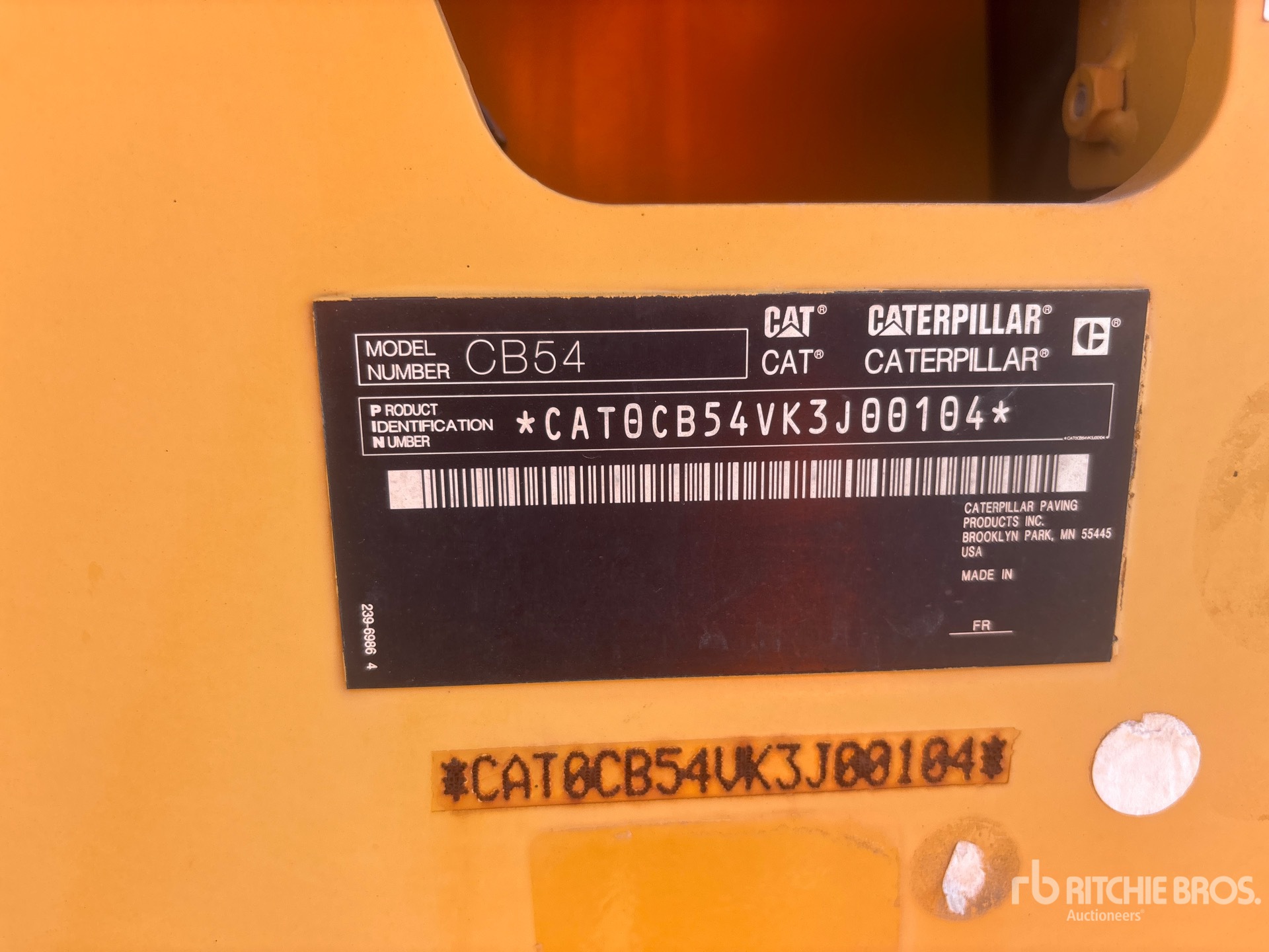 2014 Caterpillar CB54