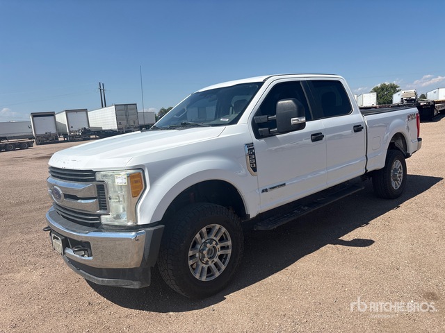 2017 Ford F-350 Stx 4x4 Crew Cab Pickup