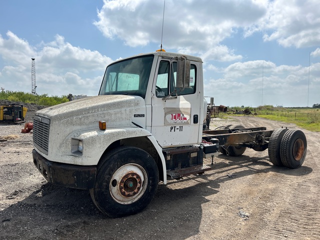 Freightliner FL 70 4x2 Cab and Chassis