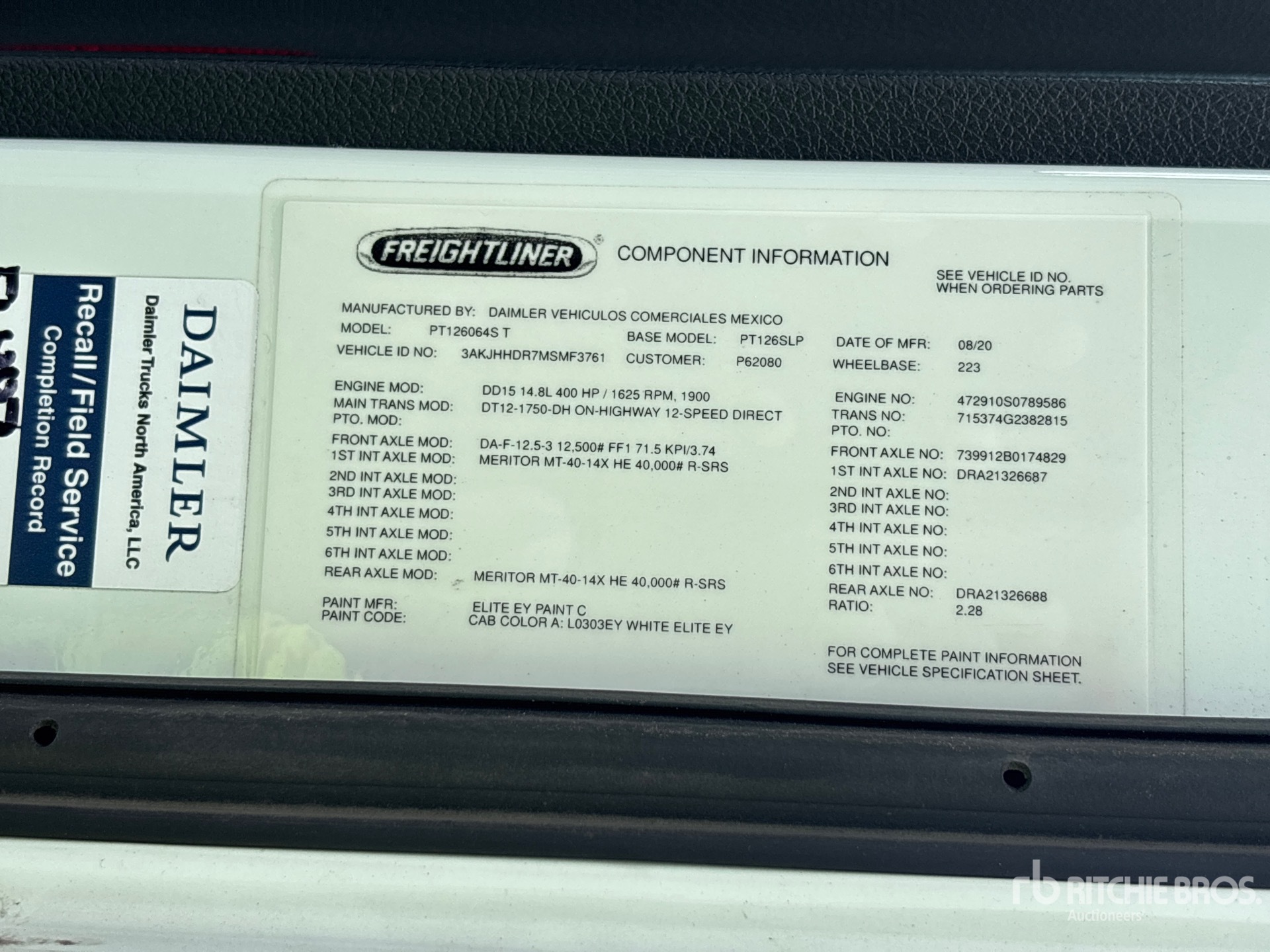 2021 Freightliner CASCADIA 126