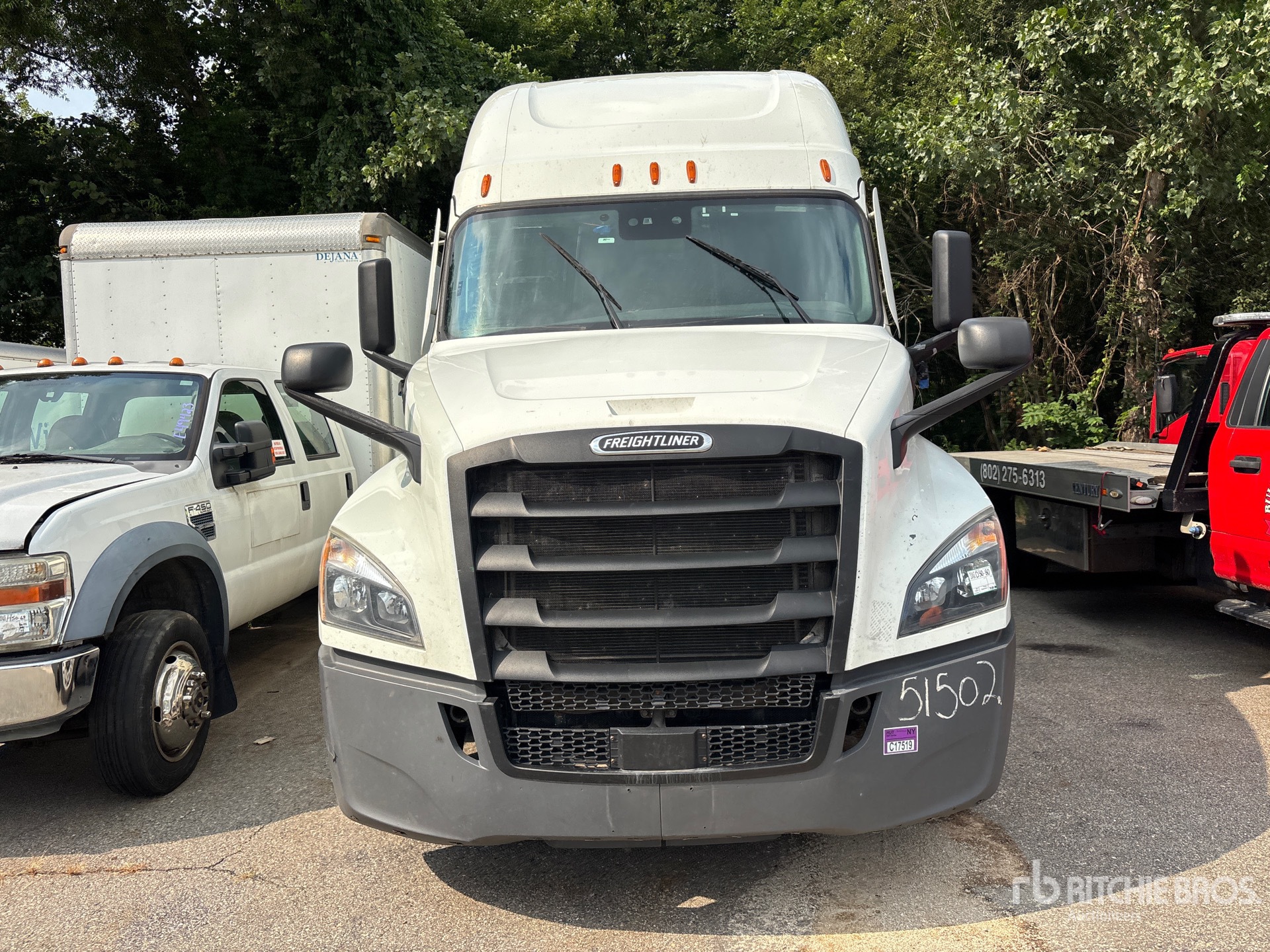 2021 Freightliner CASCADIA 126