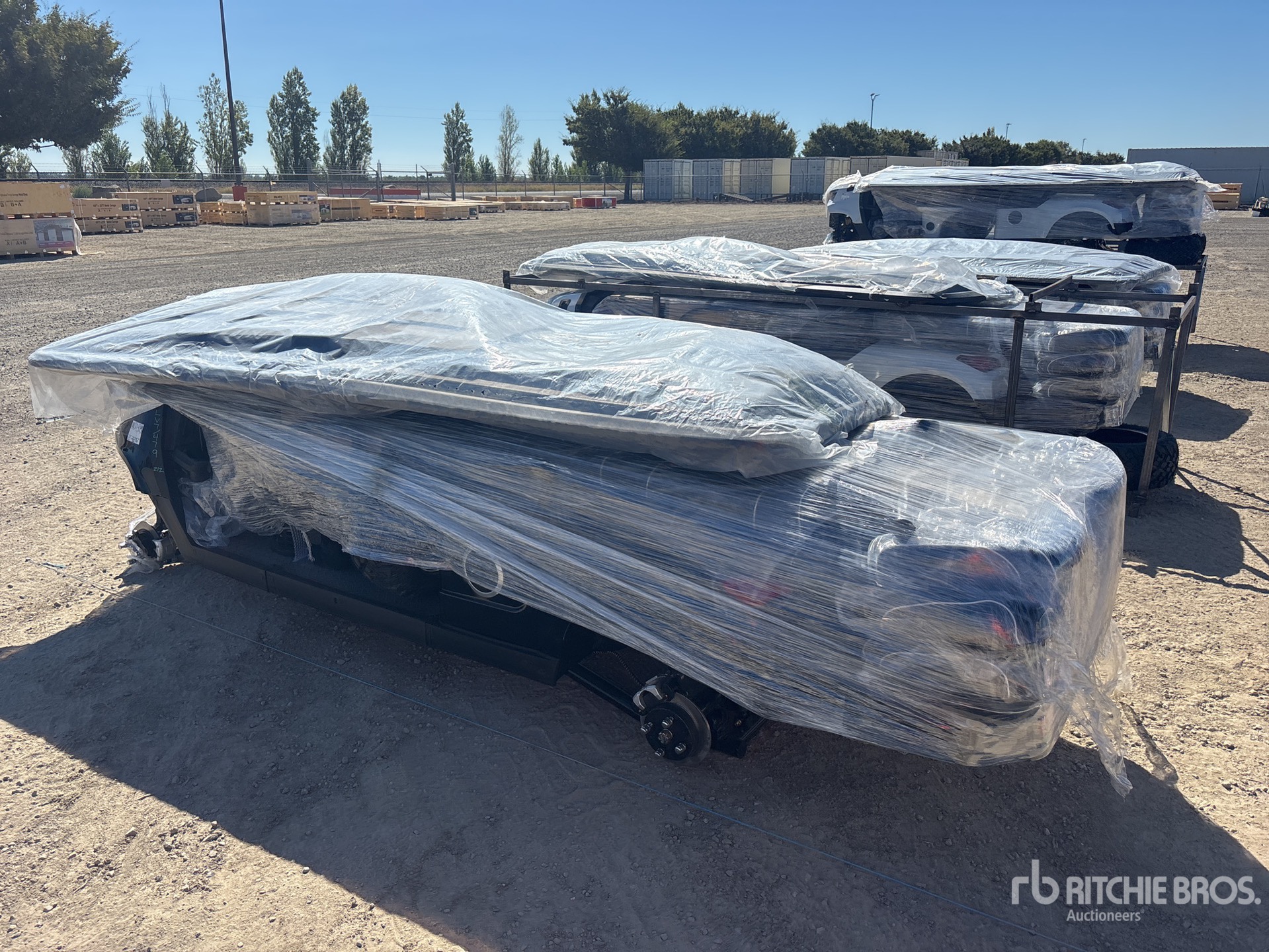 General Appearance with Picture, Left Rear Corner