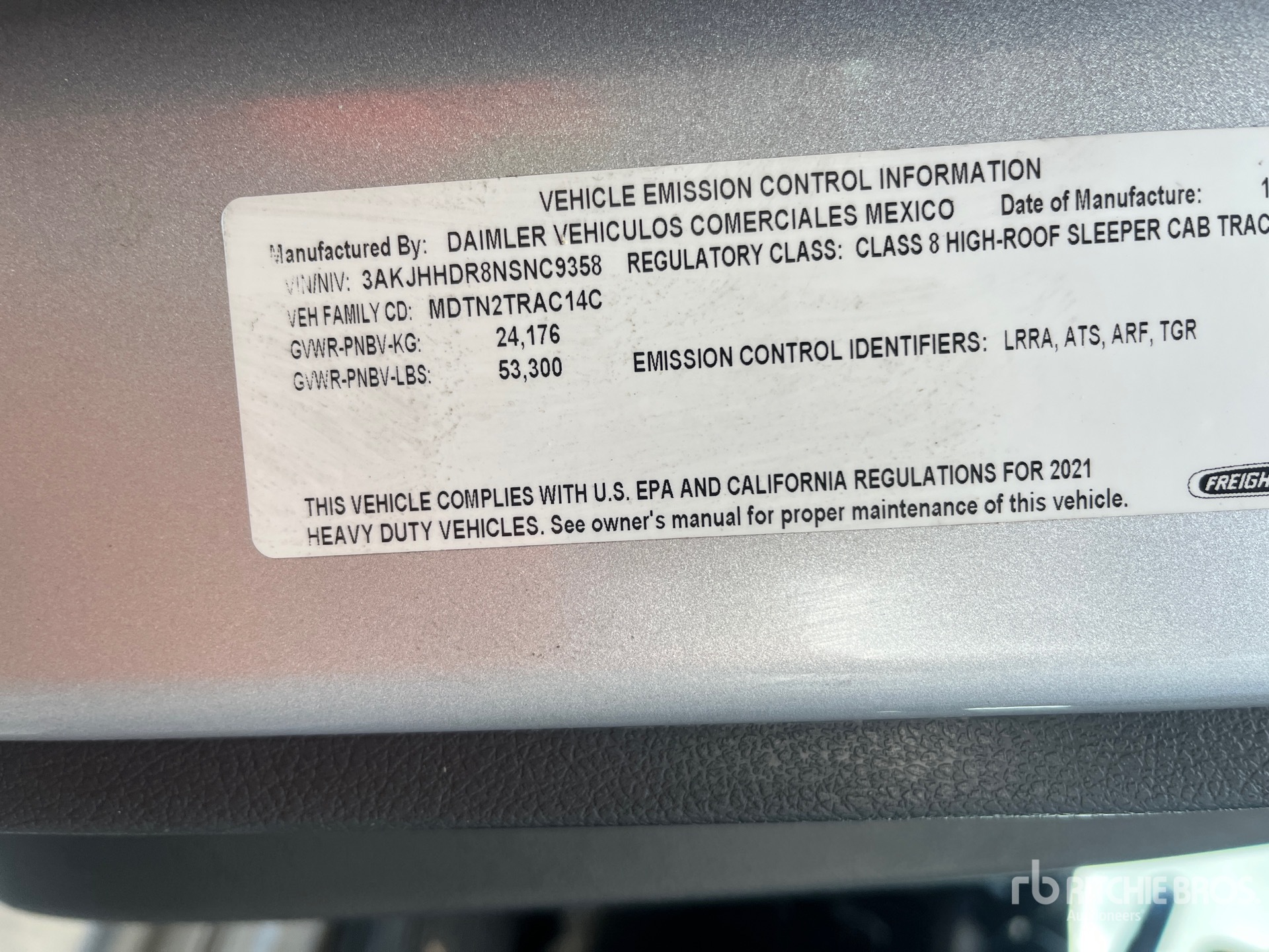 2022 Freightliner CASCADIA 126