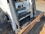 Hydraulics with Bucket Tilt Cylinders