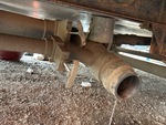 Underbody with Tank Dump Valves