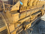 Engine with Oil Leaks