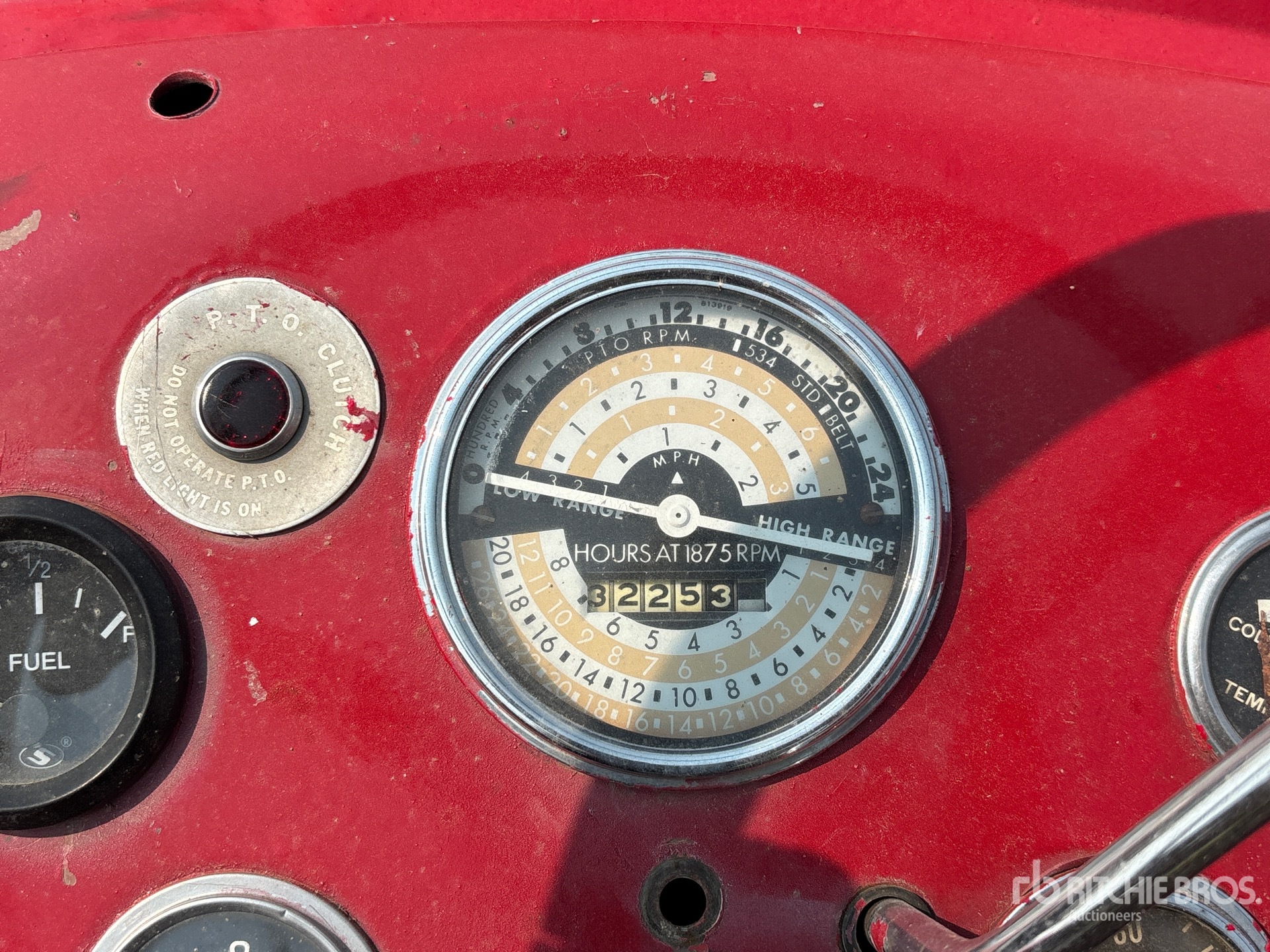 1965 Massey Ferguson 90WR