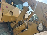 Hydraulics with Ripper Cylinders