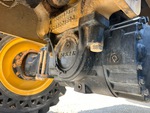 Drivetrain with Rear Axle Oscillating Pin