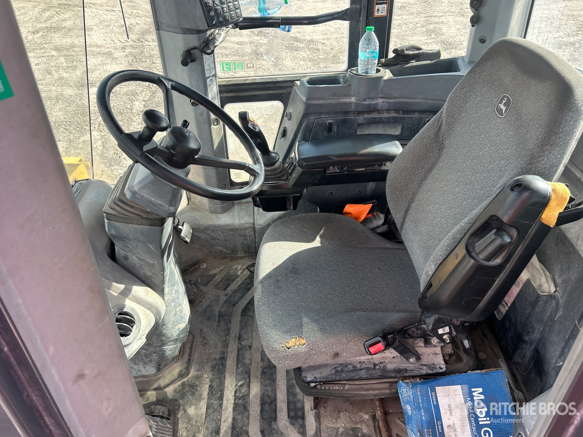 2022 John Deere 644 P-TIER