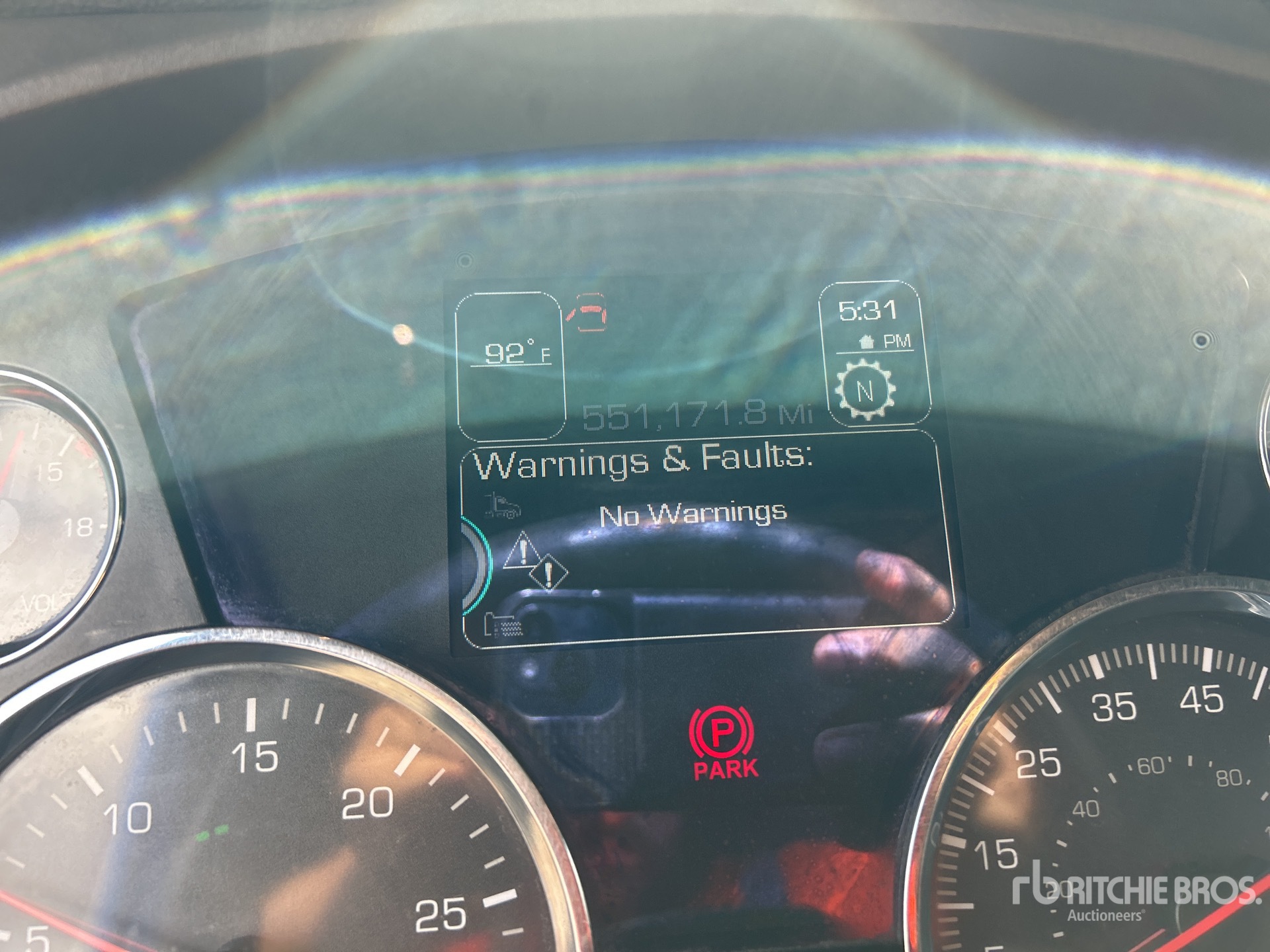 2016 Kenworth T880