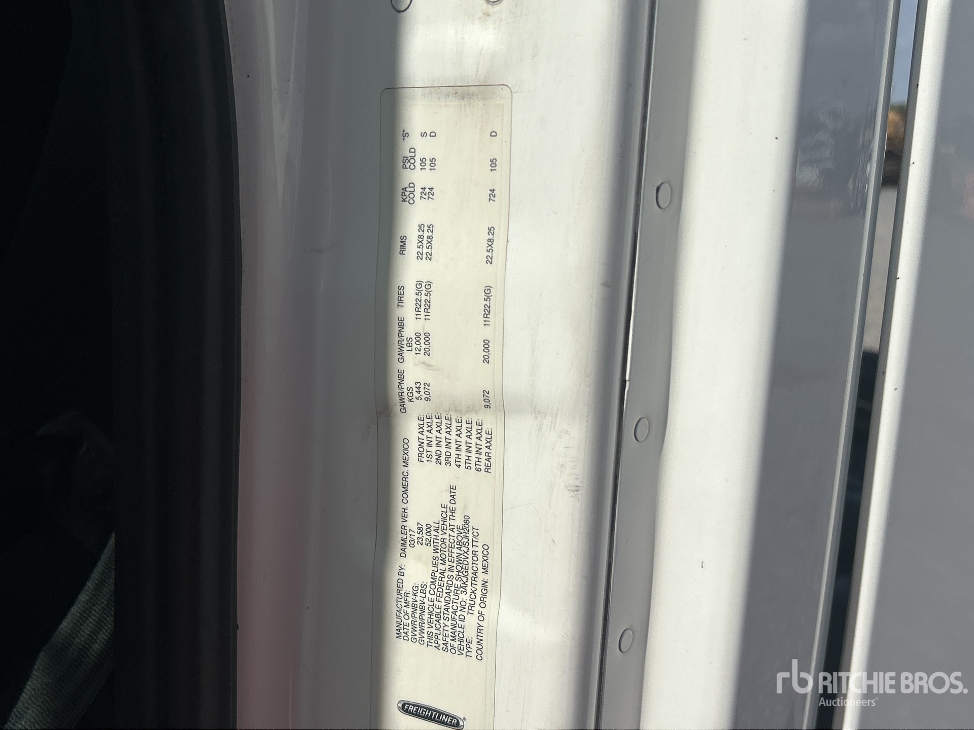 2018 Freightliner CASCADIA 125