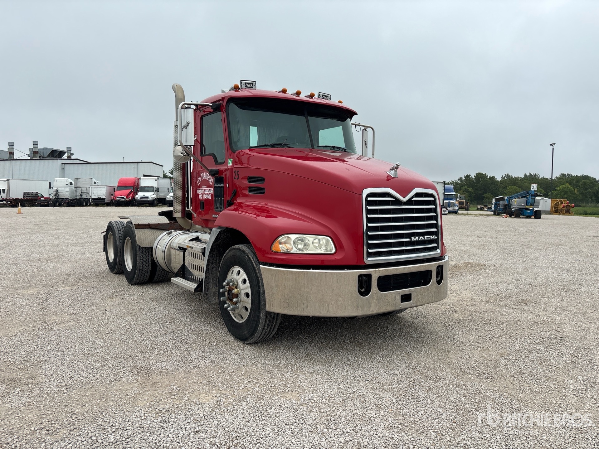 2016 Mack CXU613