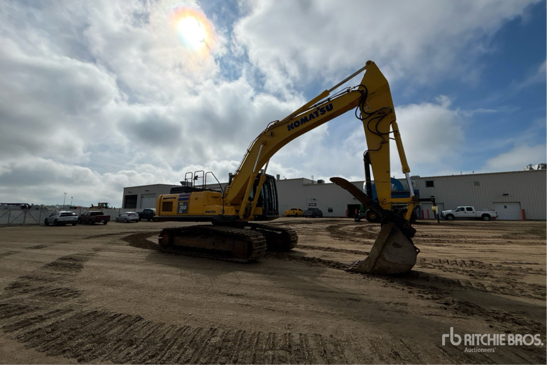 2013 Komatsu PC360LC-10
