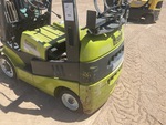 Chassis with Load Back Rest