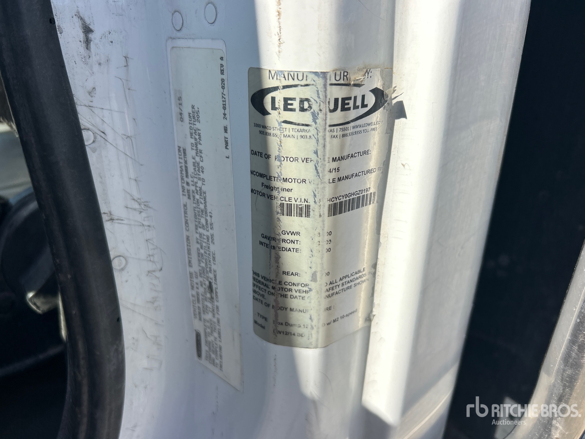 2016 Freightliner M2 106
