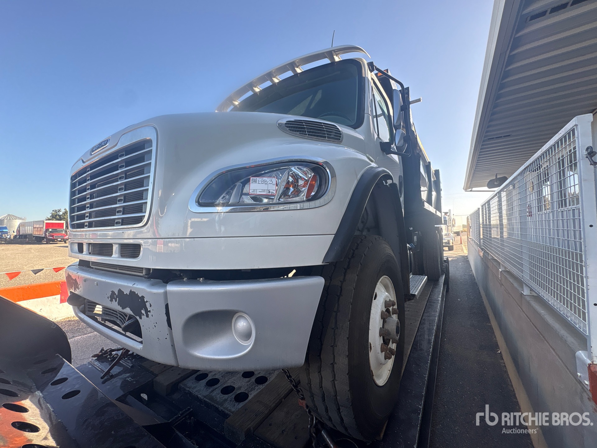 2018 Freightliner M2 106