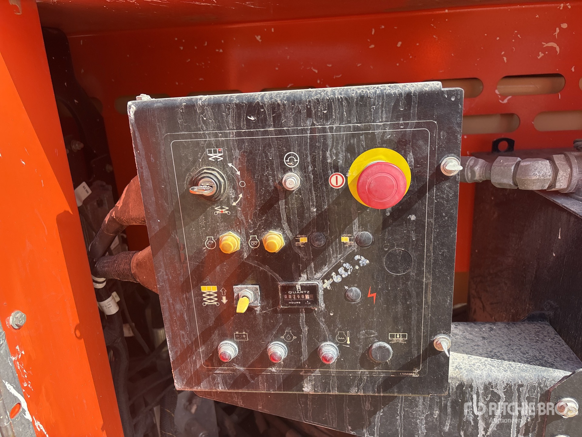 2016 JLG 4394RT