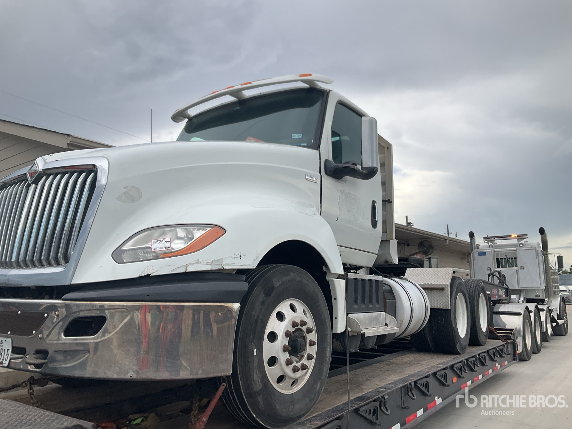 2018 International LT625