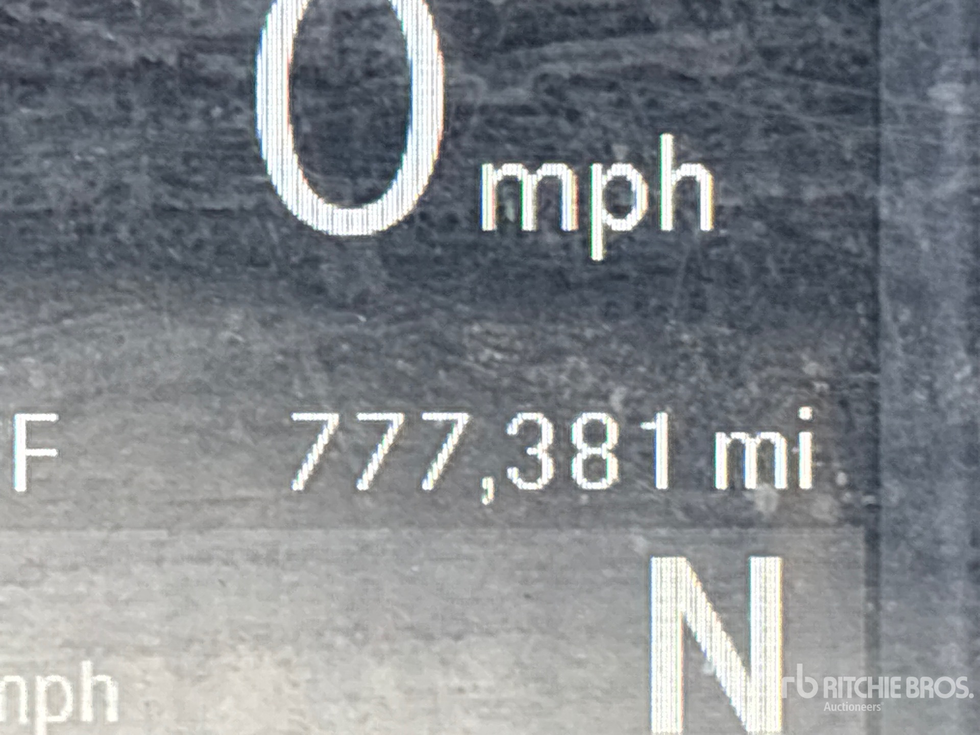 2021 Freightliner CASCADIA 126