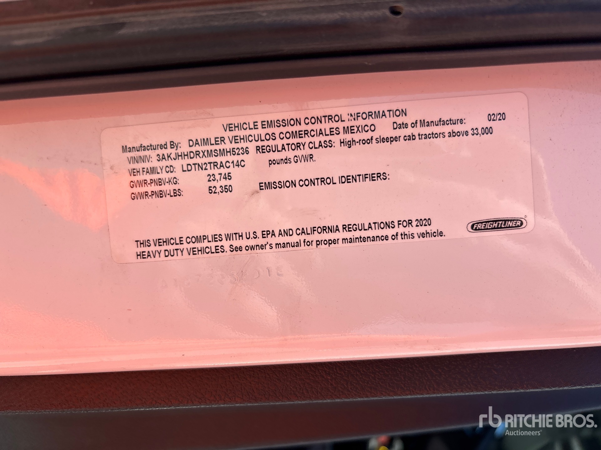 2021 Freightliner CASCADIA 126