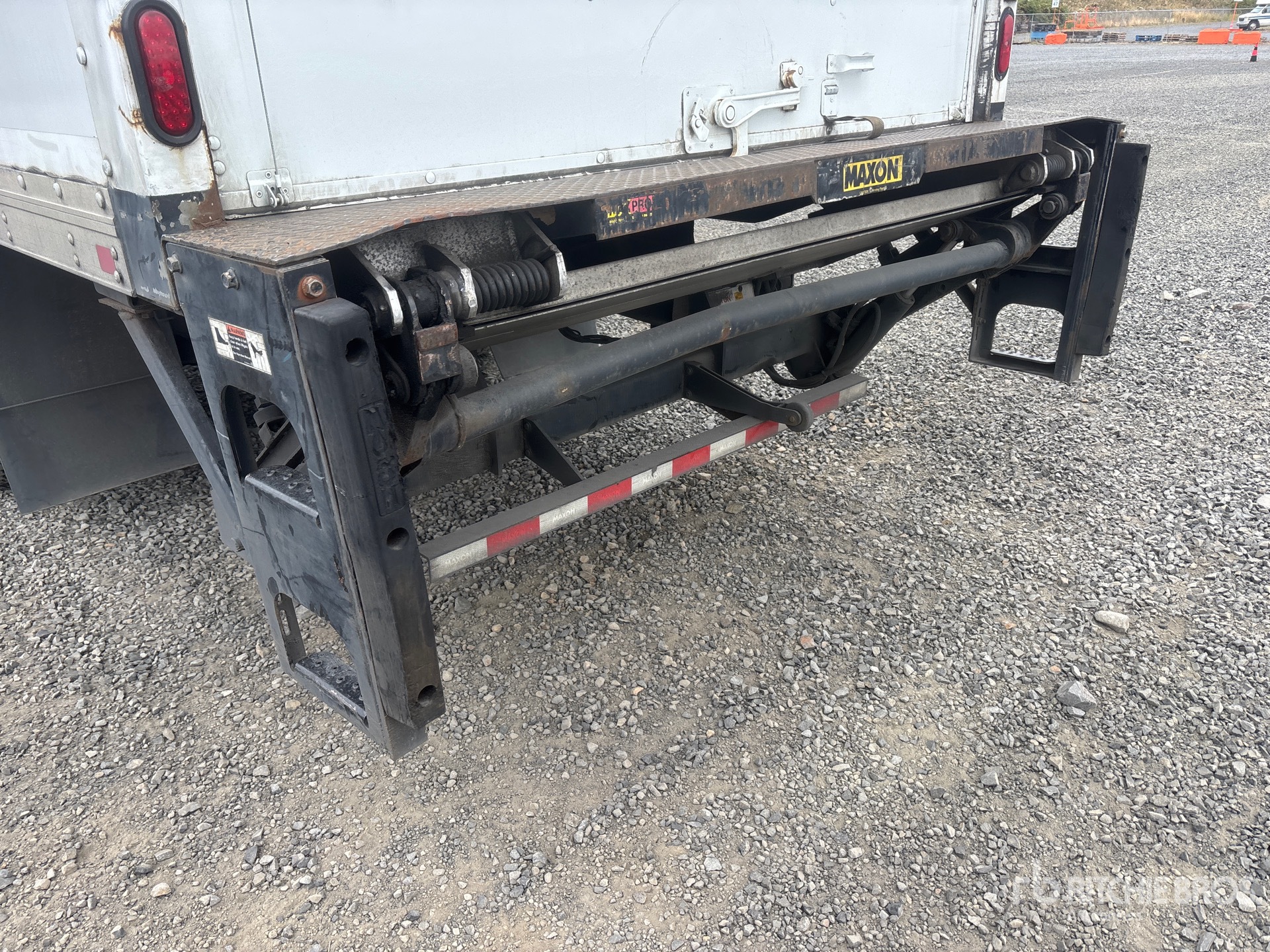 2020 Freightliner M2