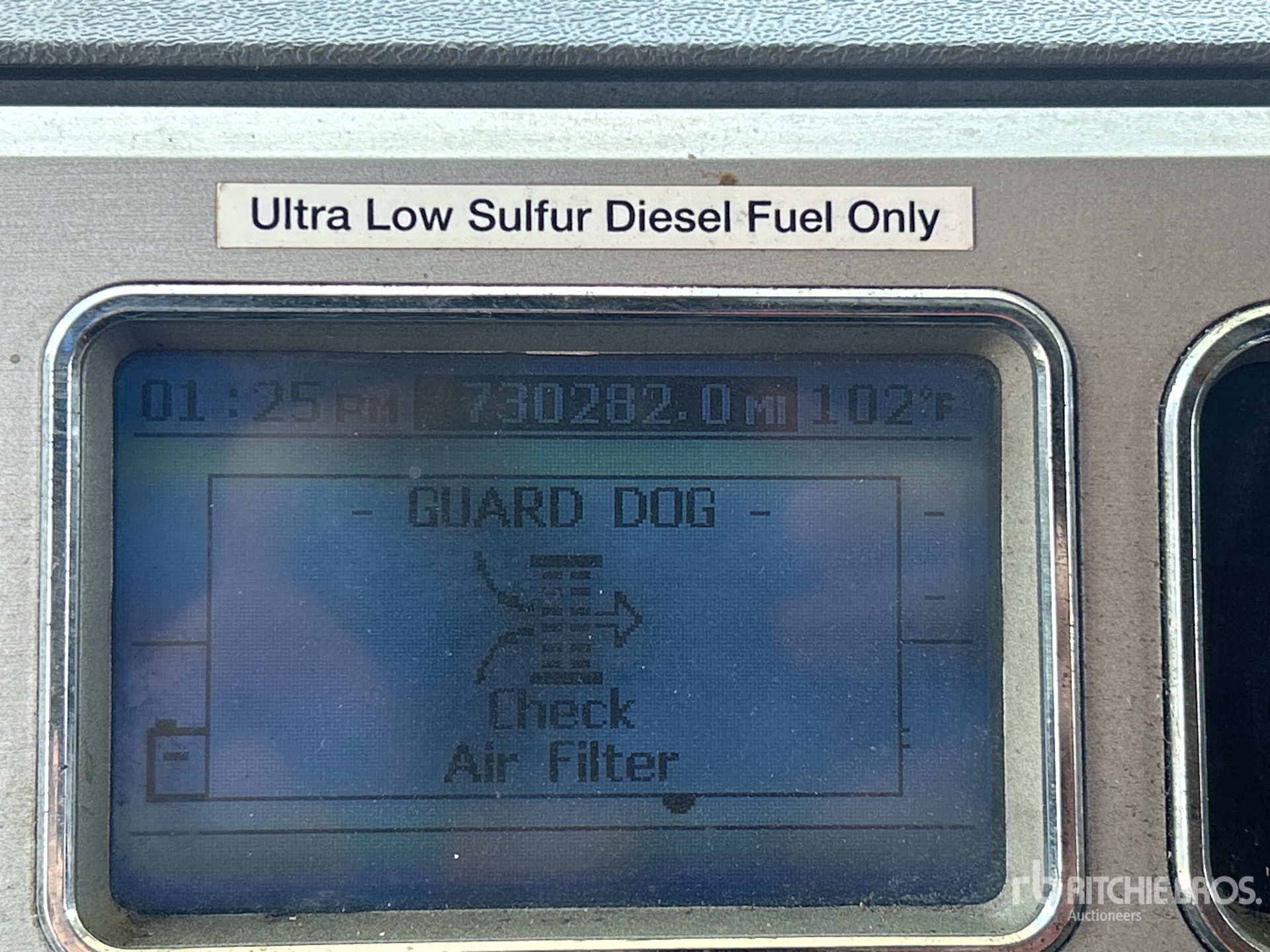 2015 Mack CXU613