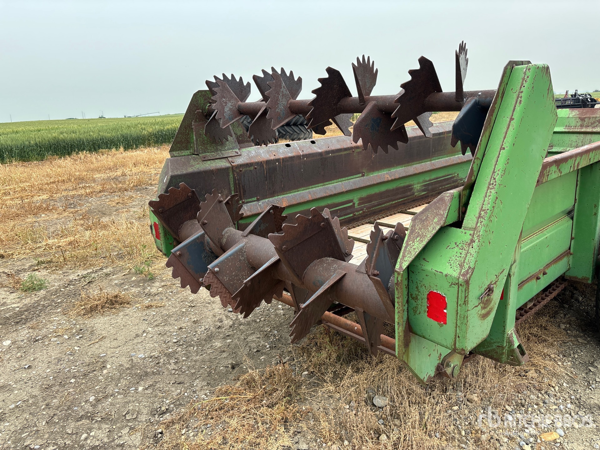 John Deere 680