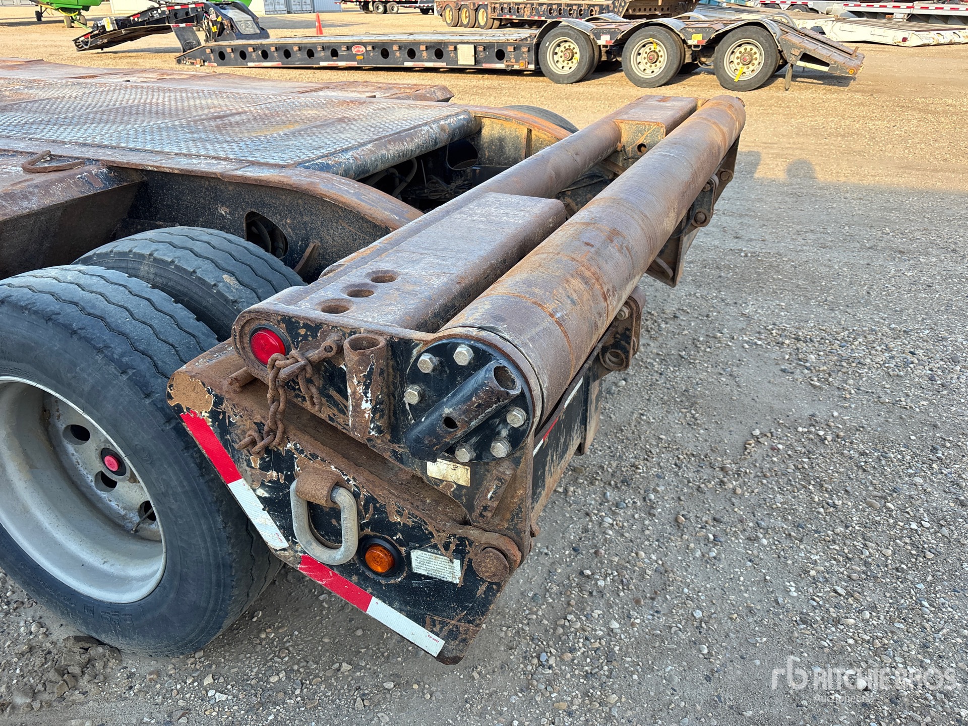 2007 Doepker 40 TON 53 FT TRI/A