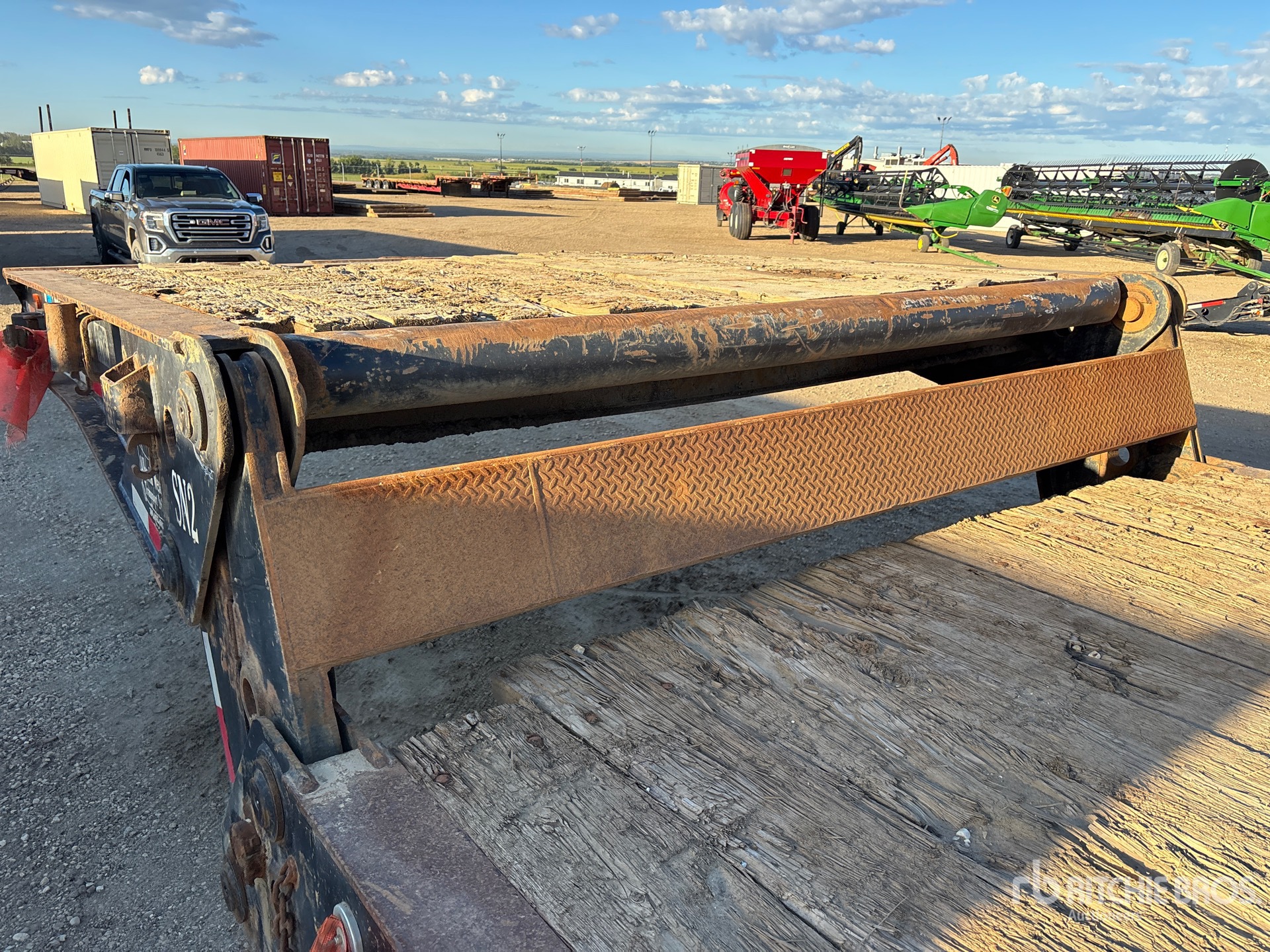 2007 Doepker 40 TON 53 FT TRI/A