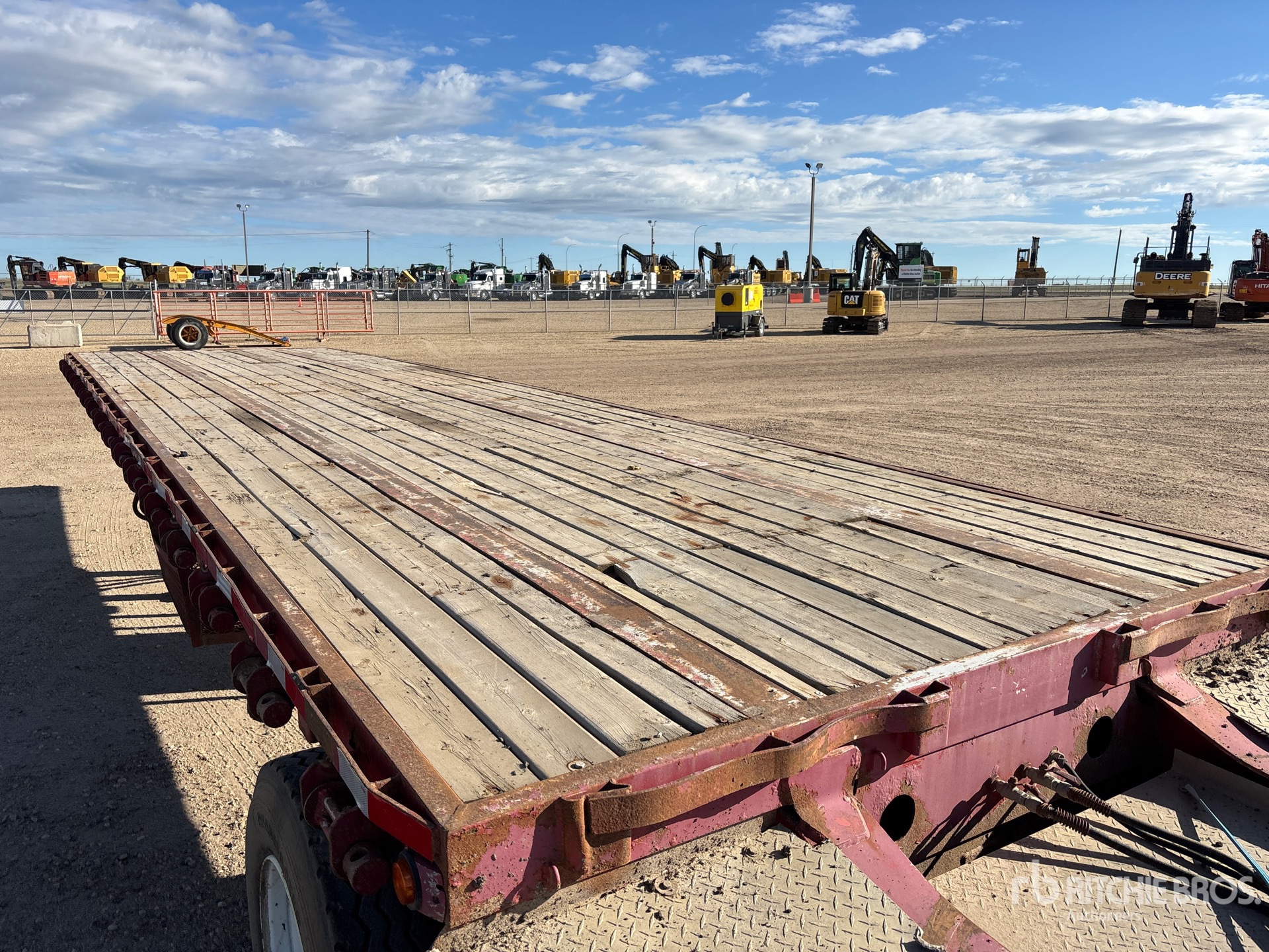 1996 Doepker 32 FT SUPER B-TRAIN LEAD