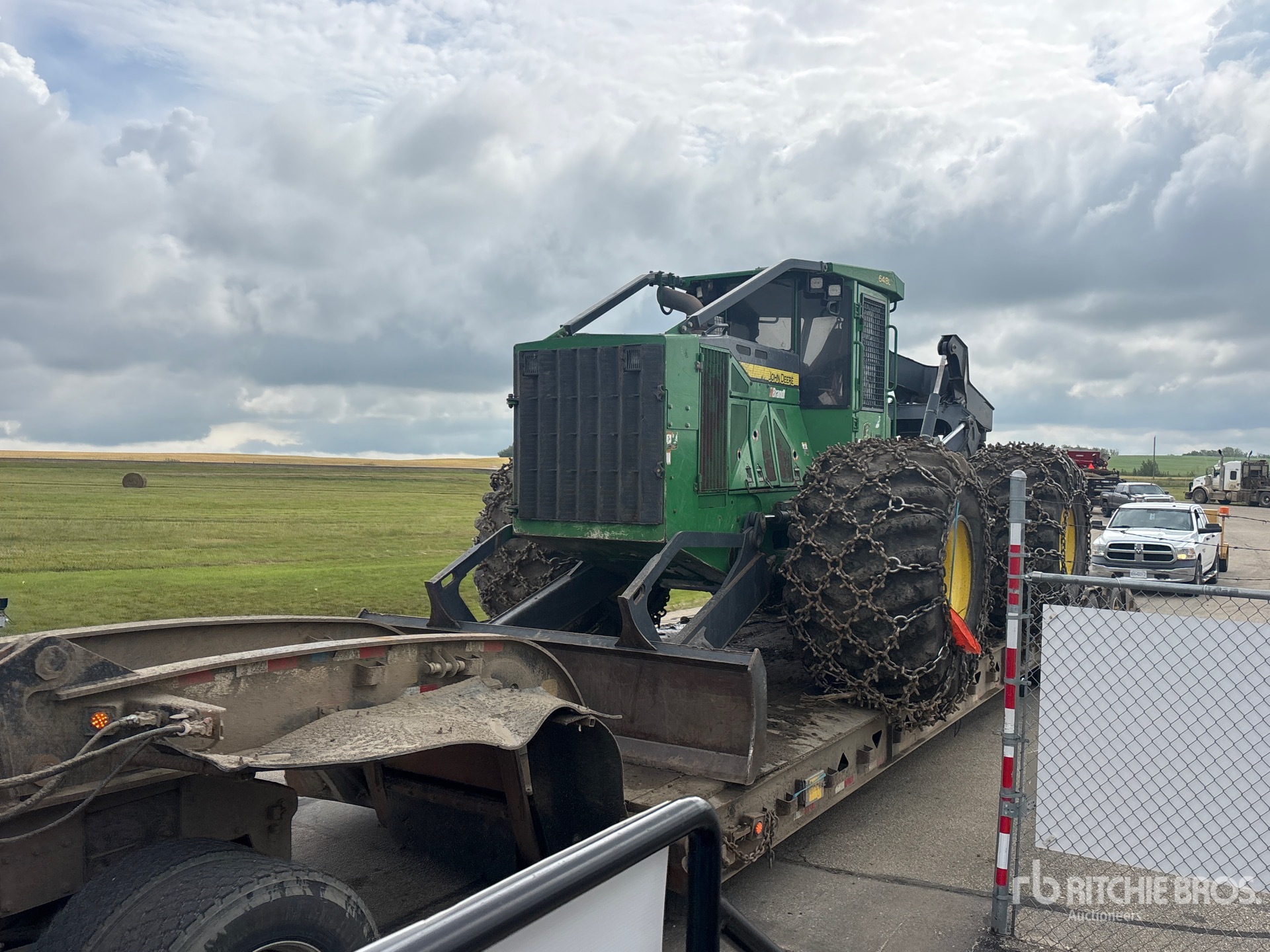 2018 John Deere 648L
