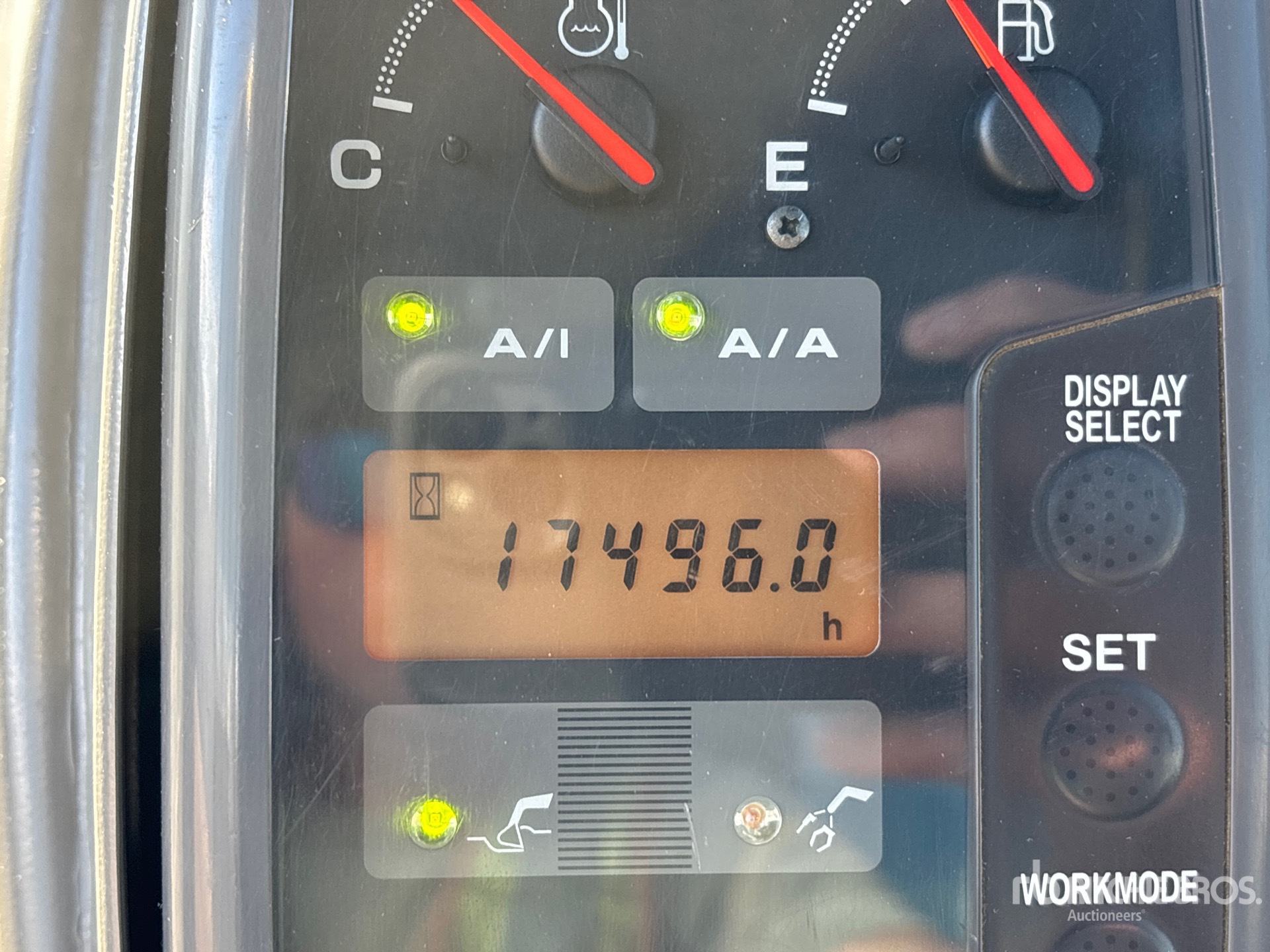 2011 Hitachi ZX210F-3