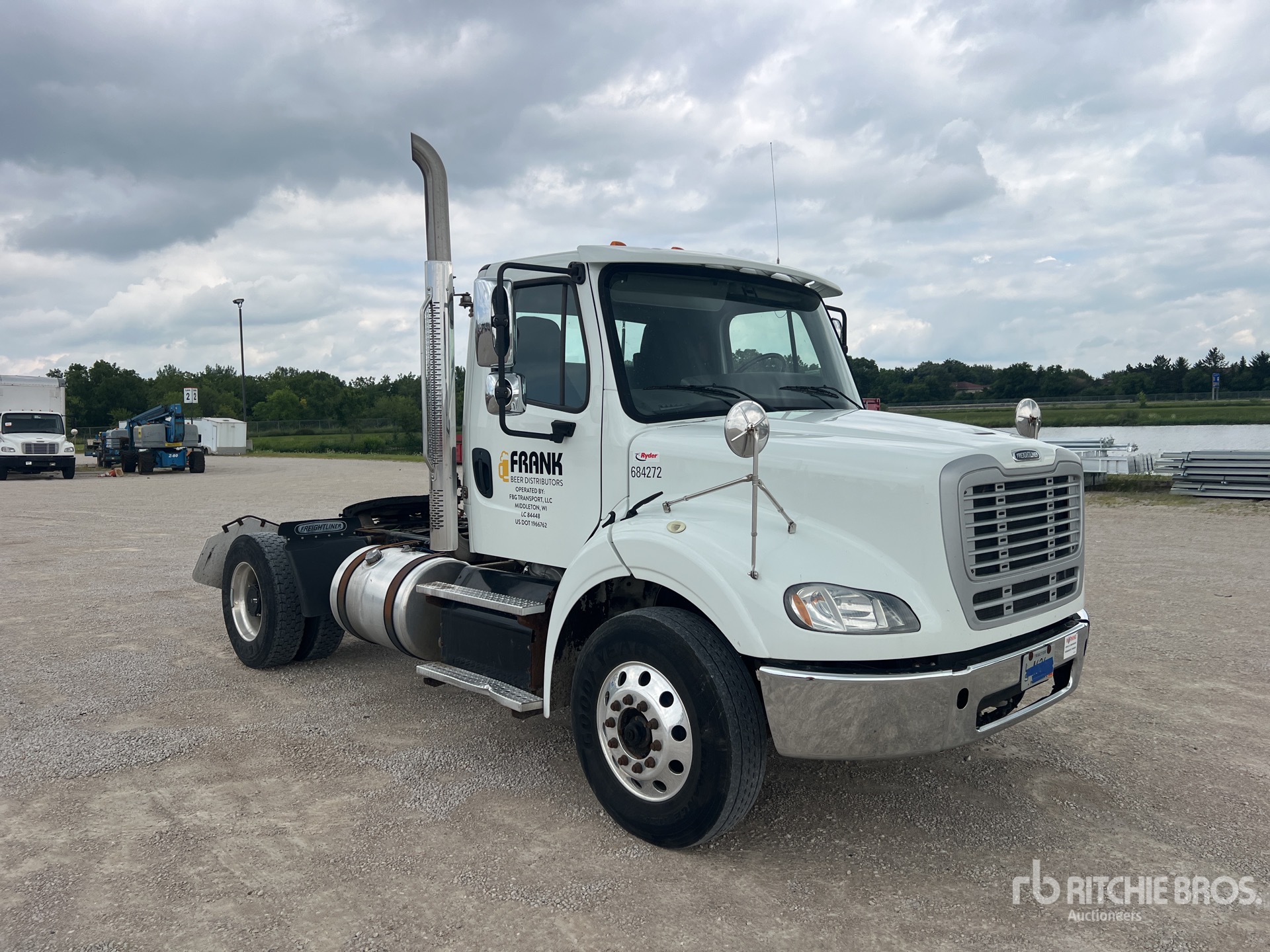 2018 Freightliner M2 112