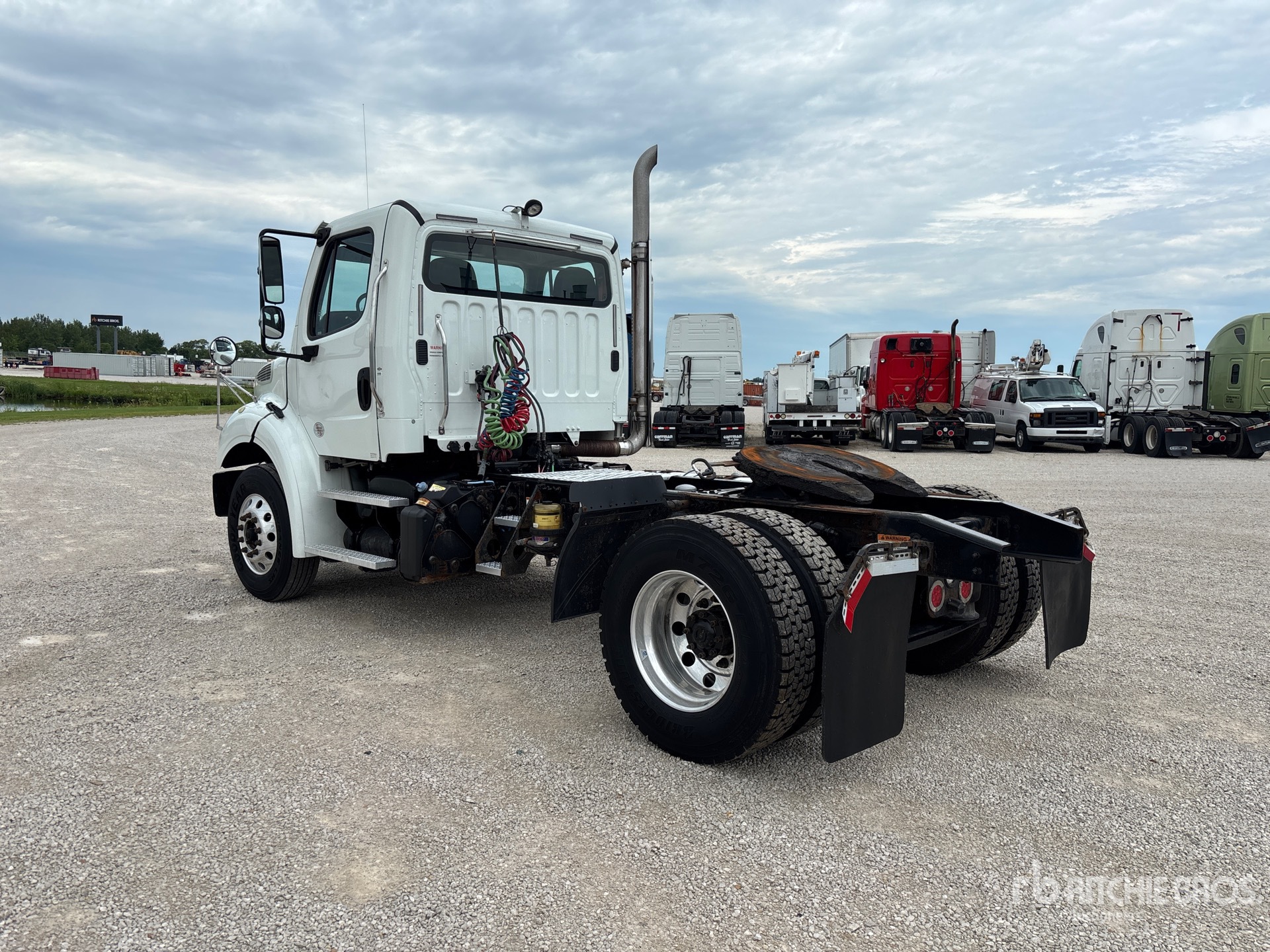 2018 Freightliner M2 112