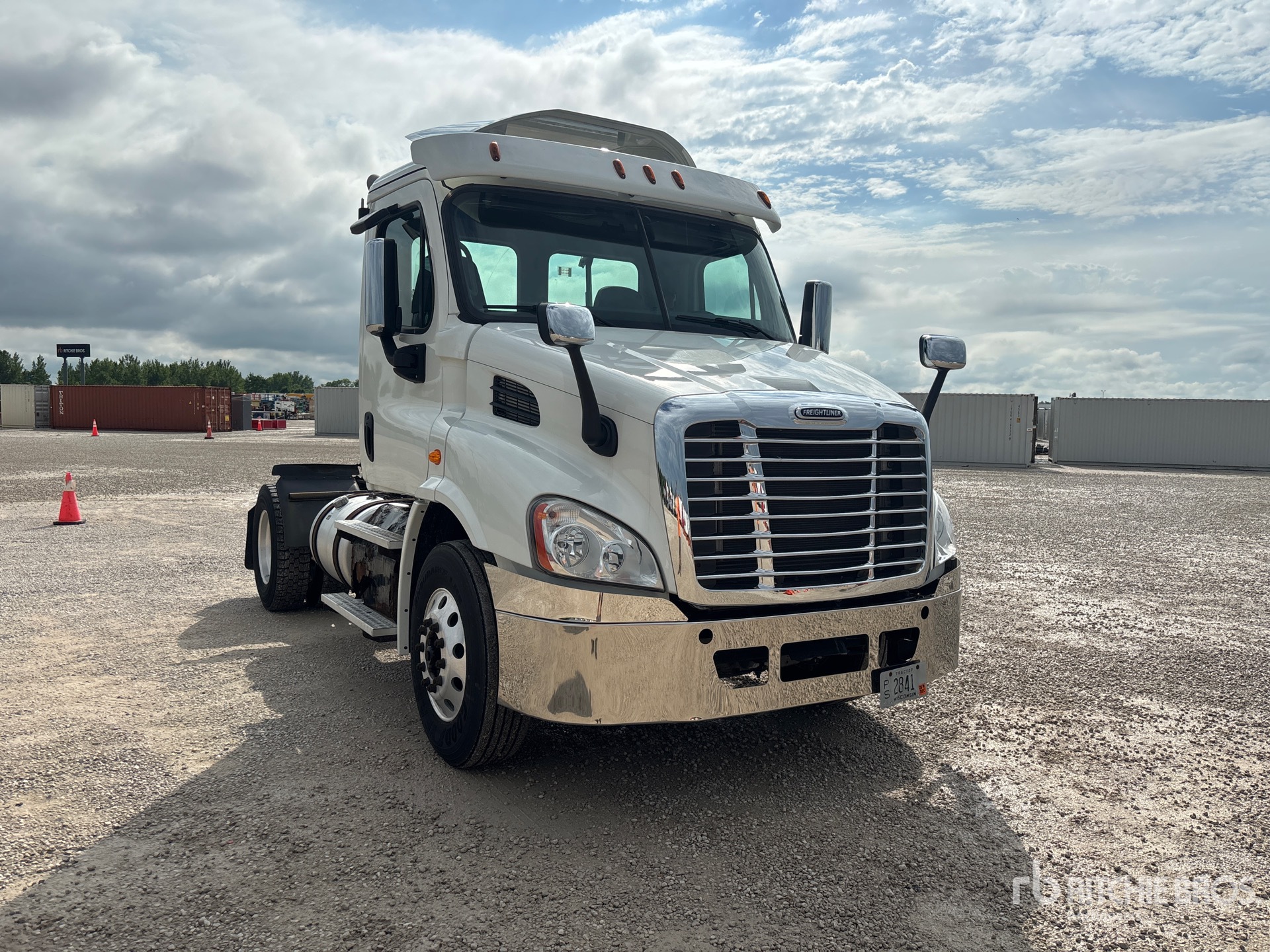 2019 Freightliner CASCADIA 113