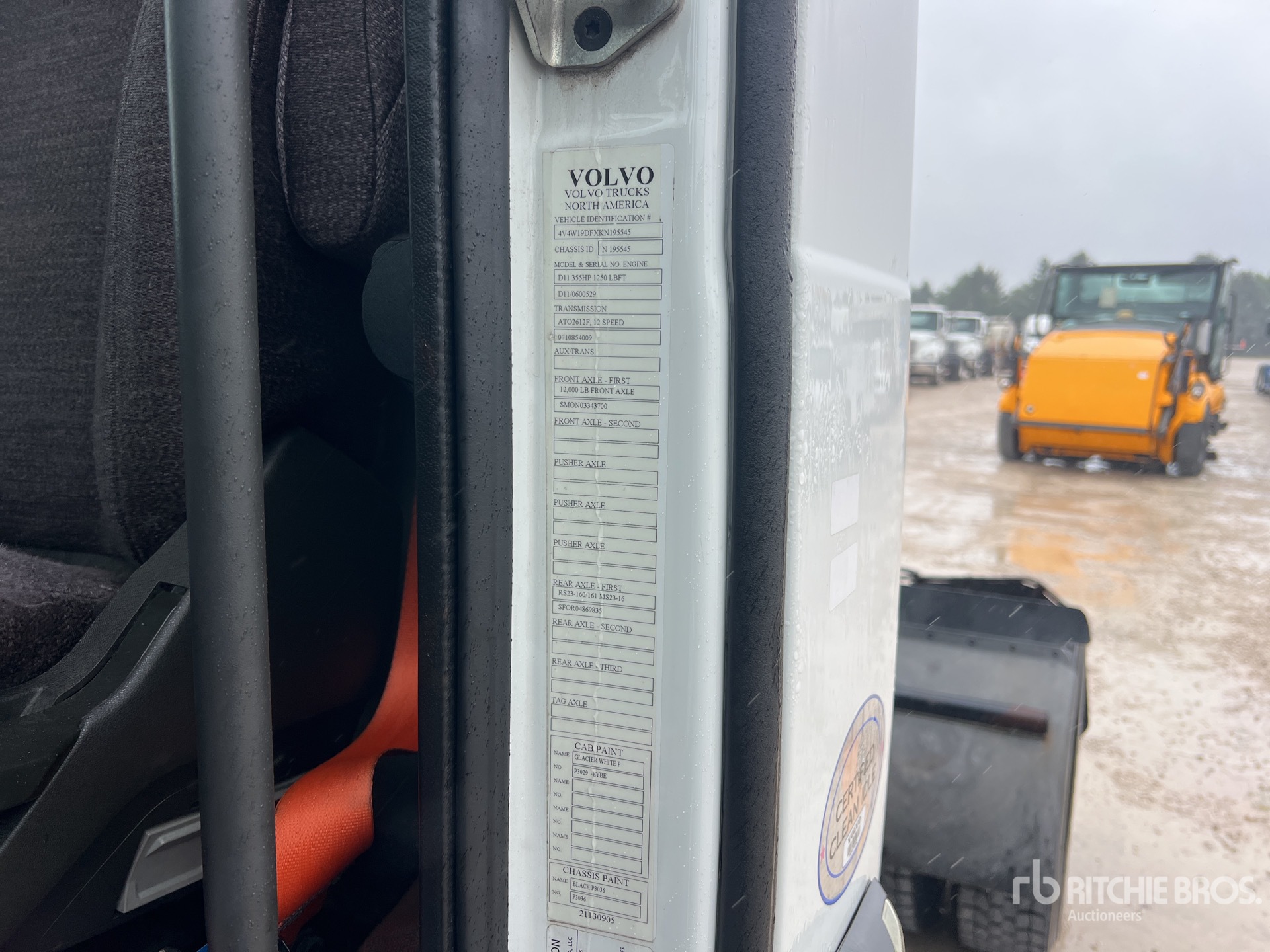 2019 Volvo VNR