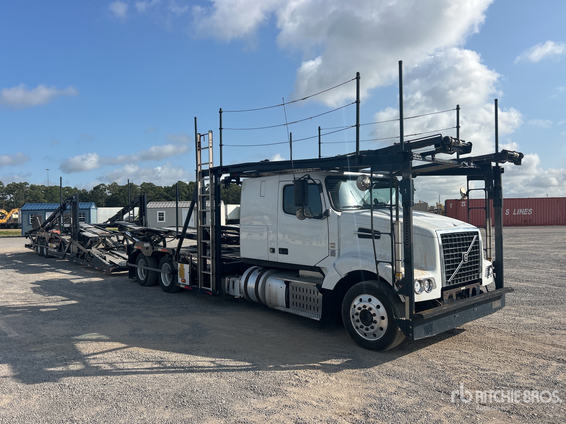 2017 Volvo VAH