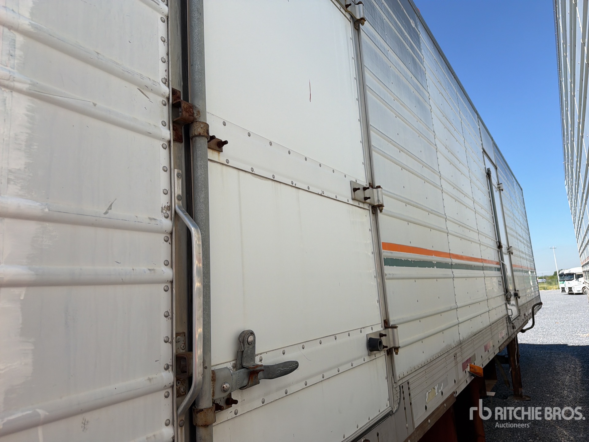 1999 Utility 53 ft T/A Caja Seca /
