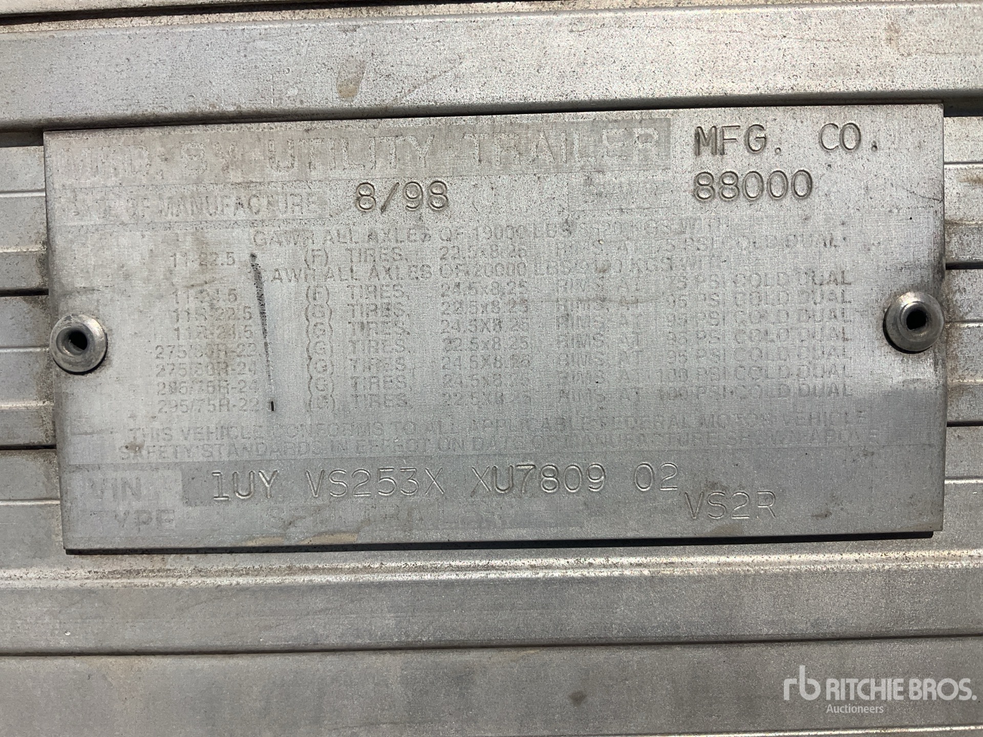 1999 Utility 53 FT T/A CAJA SECA /