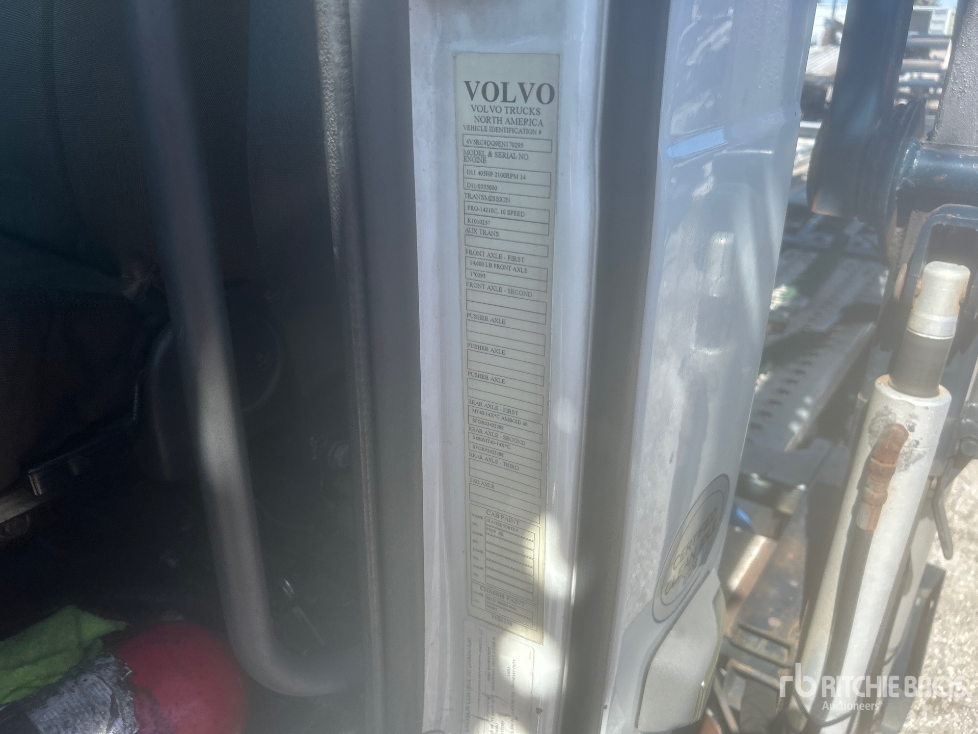 2014 Volvo VAH