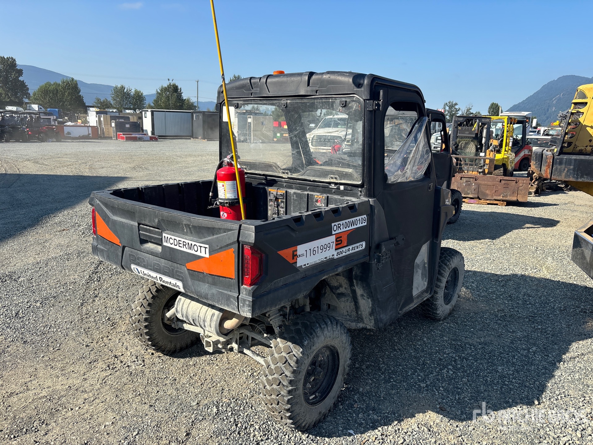General Appearance with Picture, Right Rear Corner